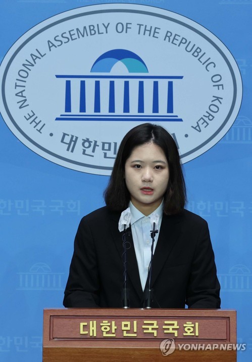 586 사퇴론을 들고나온 박지현 더불어민주당 비상대책위원장. 연합뉴스