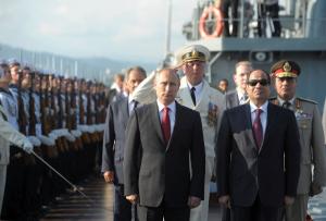 흑해함대 '모스크바' 함상에 오른 푸틴 러시아 대통령